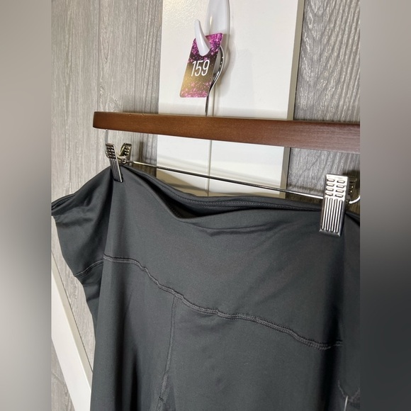 159. NWT Leggings Depot Yoga Pants Capris Charcoal Gray 3X - Picture 5 of 5